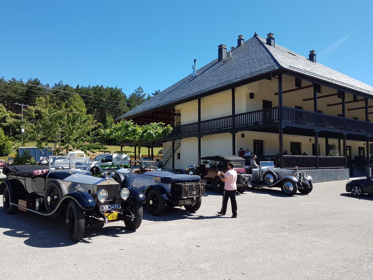 Complejo O Pineiral A Fonsagrada Otel Dış mekan fotoğraf