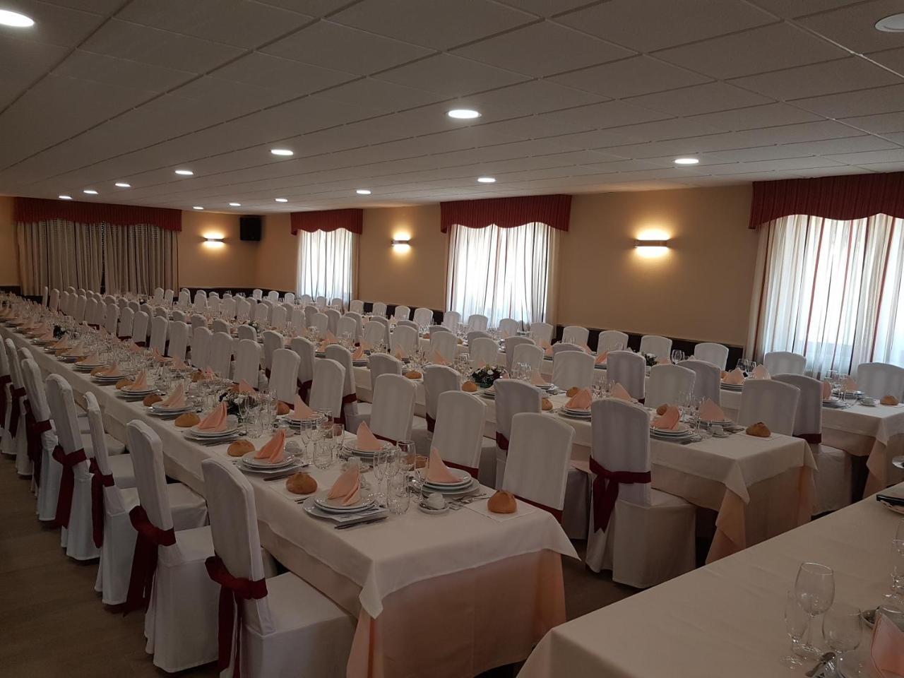 Complejo O Pineiral A Fonsagrada Otel Dış mekan fotoğraf